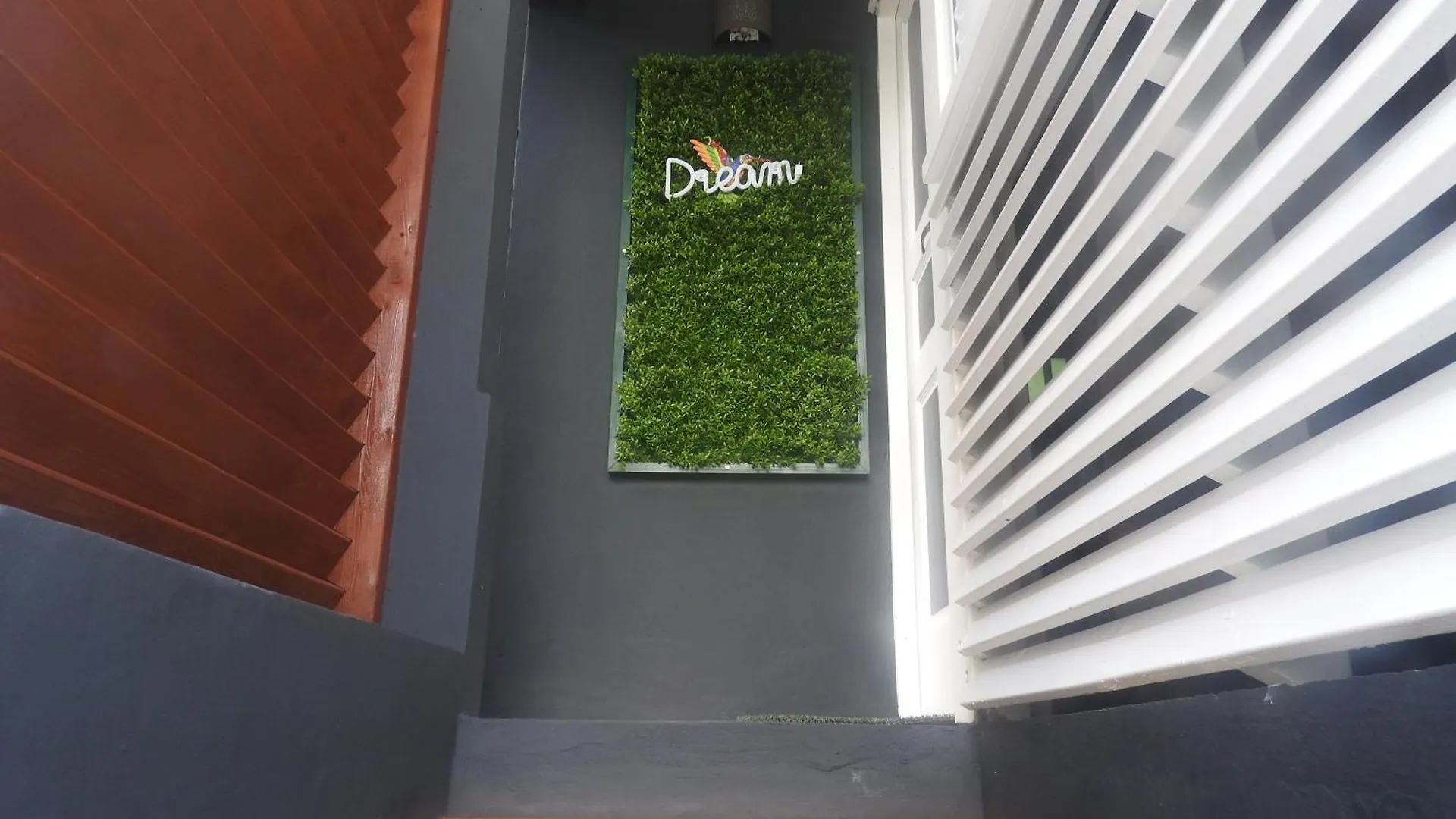 Studio Dream Avec Petit Dejeuner Pointe-Noire Apartment